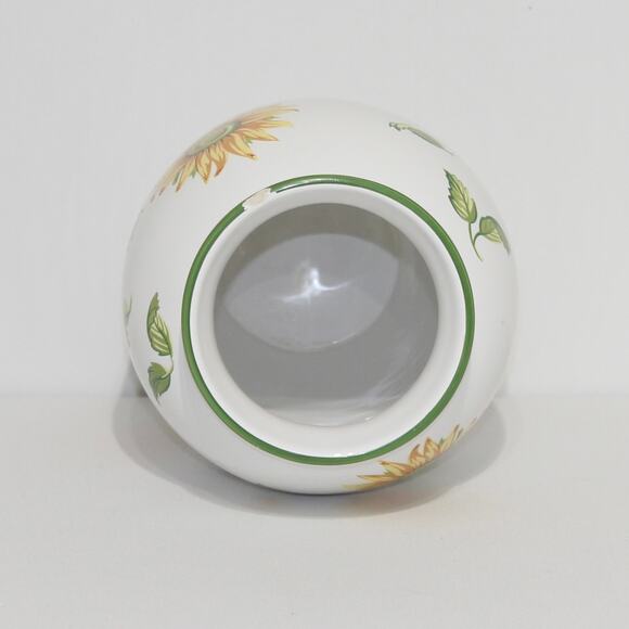 Tiffany & Co. 'Tiffany Petals' Ceramic Vase 1998 Made in Portugal - Picture 6 of 7